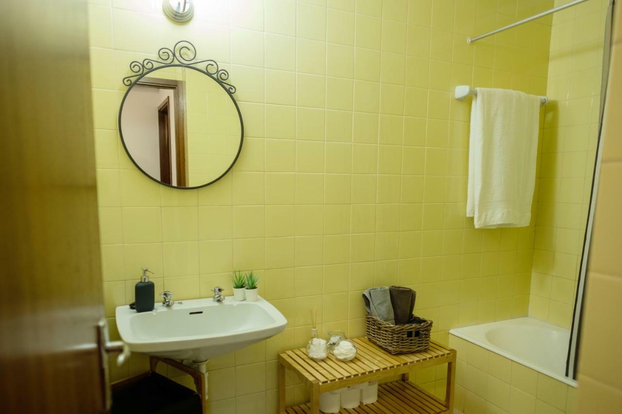 Cozy 3 Room Apartment In Penafiel Centre Exteriér fotografie